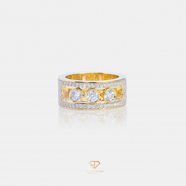 Rally Diamond Ring